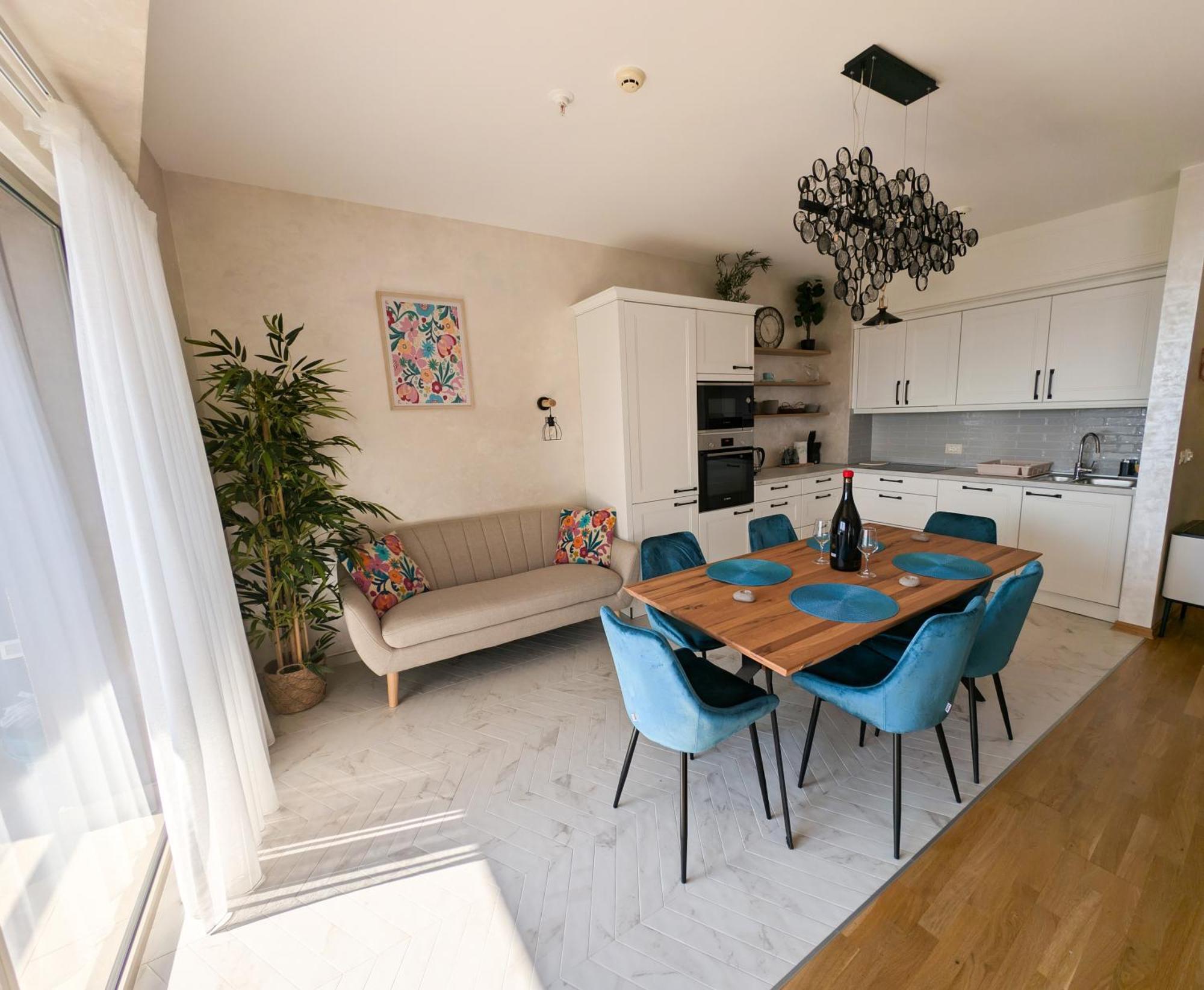Lux Apartments Harmonia Budua Esterno foto