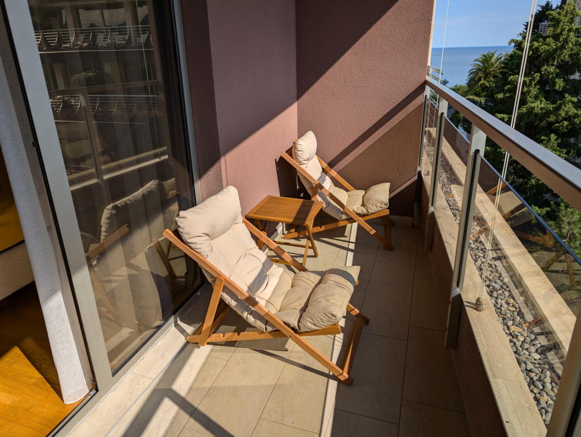 Lux Apartments Harmonia Budua Esterno foto