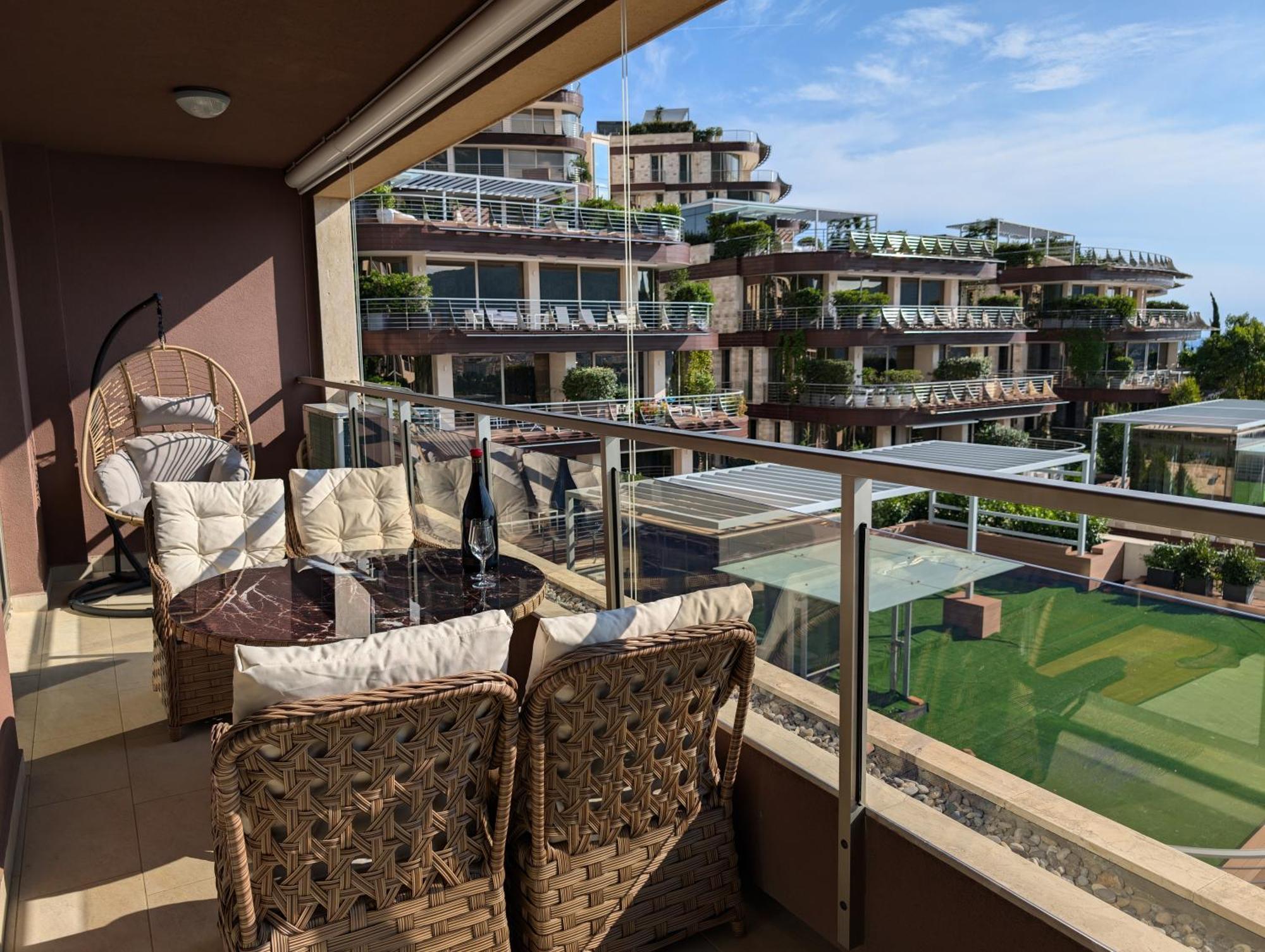 Lux Apartments Harmonia Budua Esterno foto