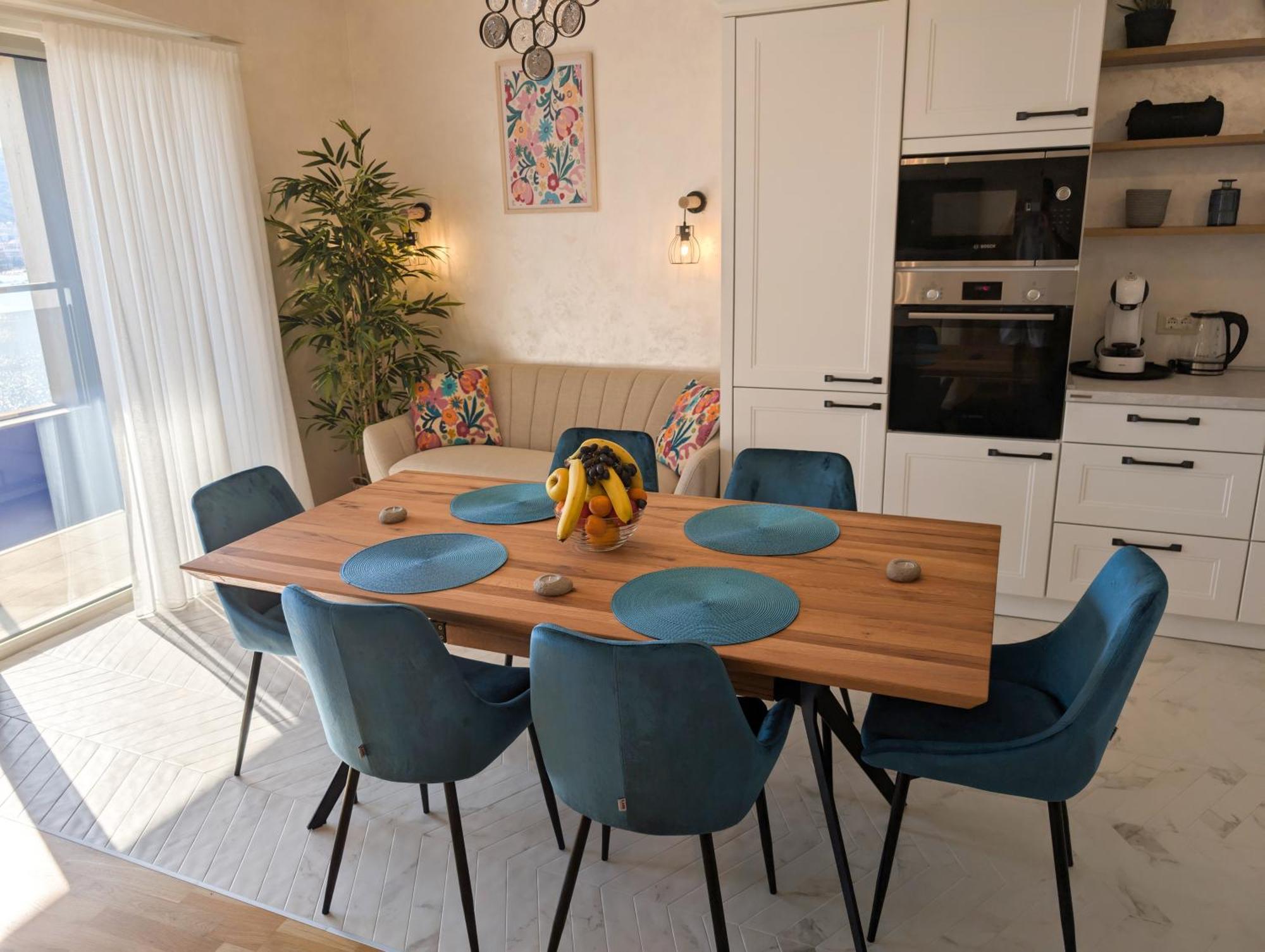Lux Apartments Harmonia Budua Esterno foto