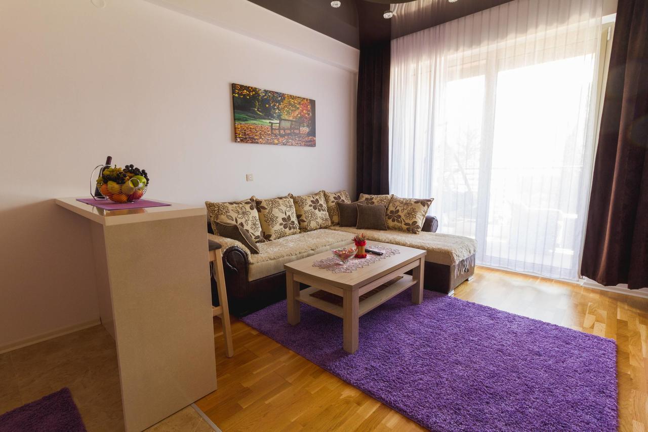 Lux Apartments Harmonia Budua Esterno foto