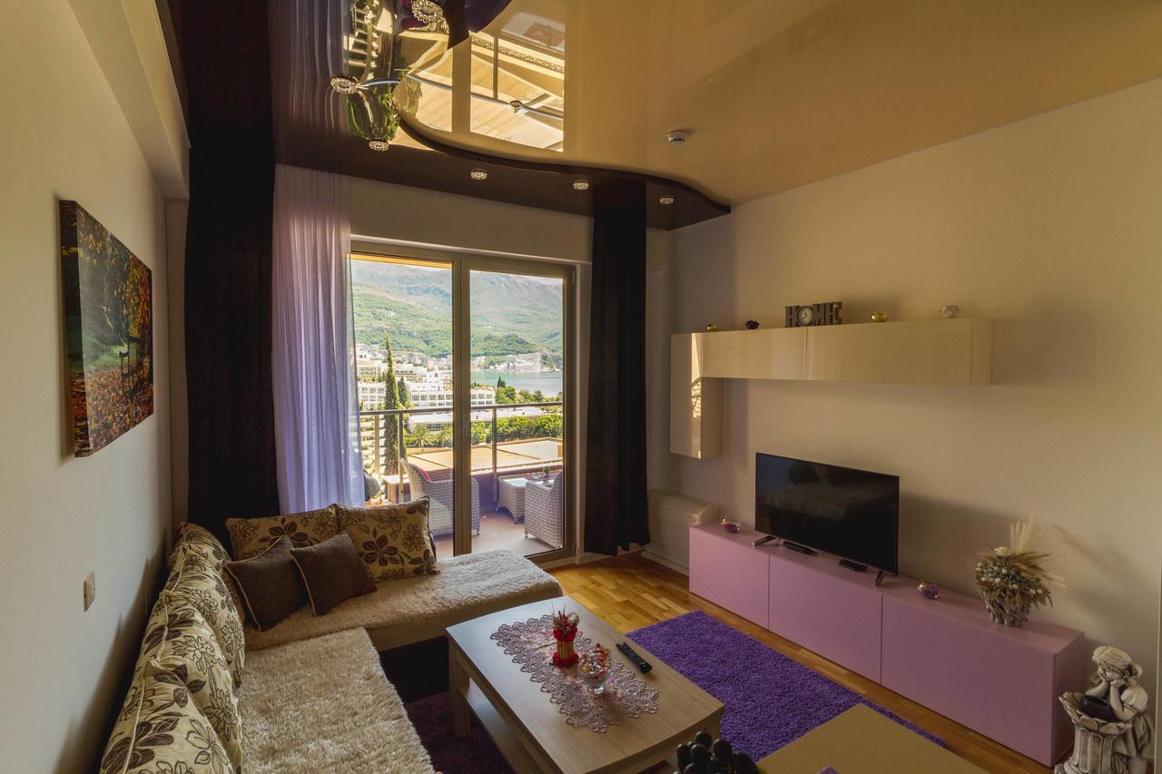 Lux Apartments Harmonia Budua Esterno foto