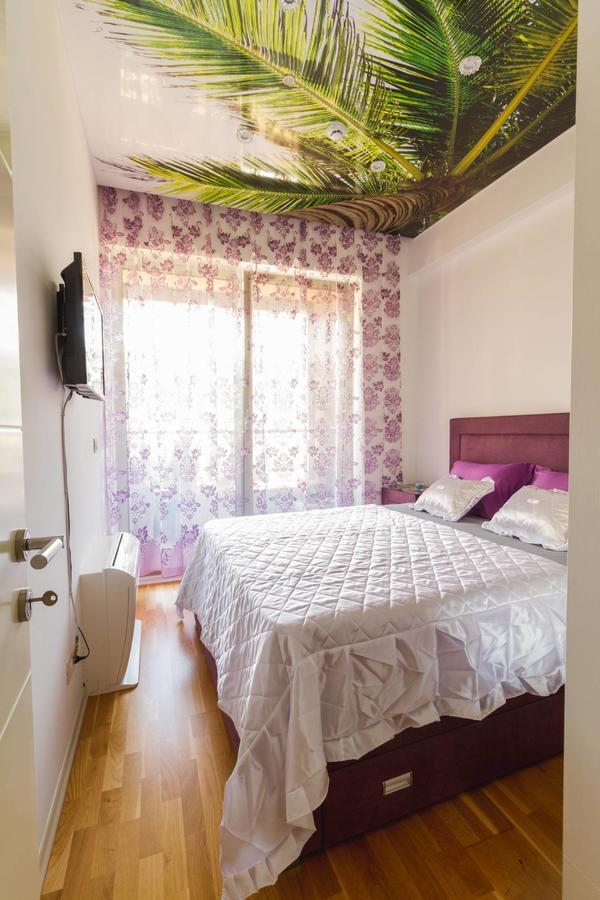 Lux Apartments Harmonia Budua Esterno foto