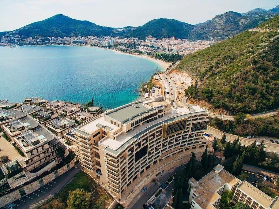 Lux Apartments Harmonia Budua Esterno foto